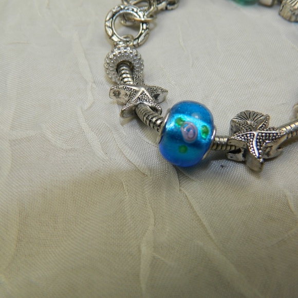 Sterling Silver Bracelet Charm Starfish Blue Glass Coastal Beachy - Picture 2 of 6